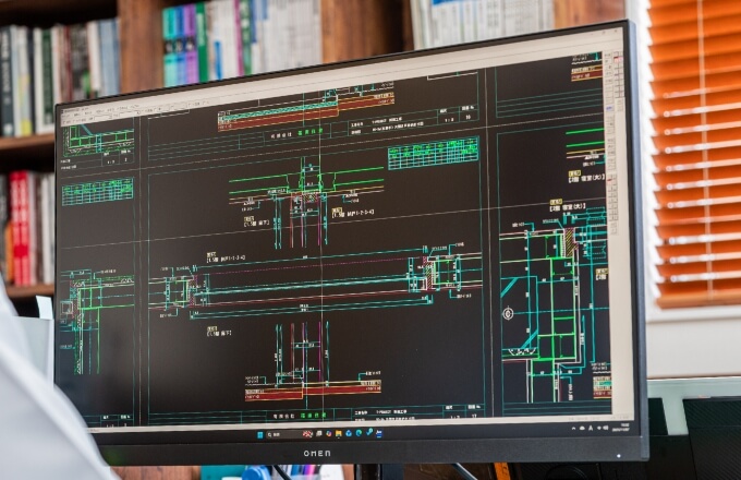 木工事のための製図業務シーン